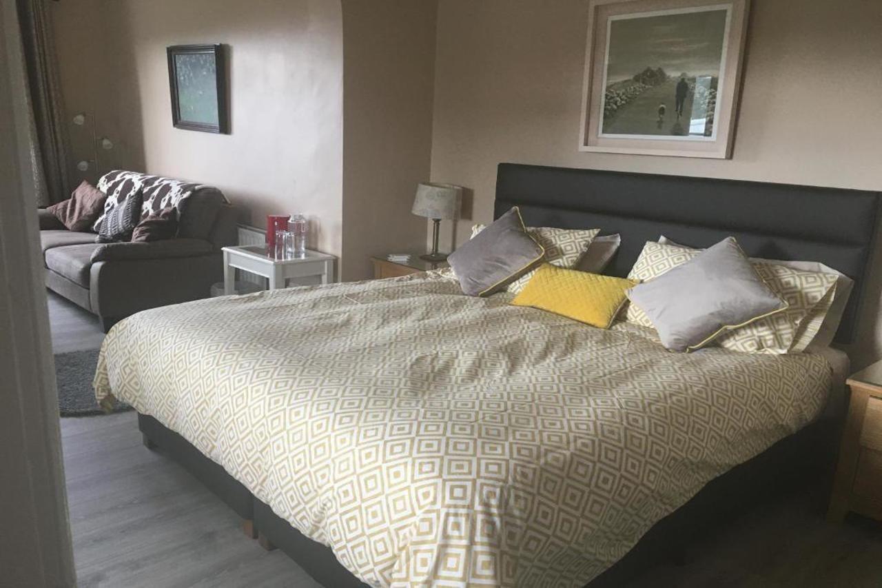 Atlantic View Bed & Breakfast Clifden Bagian luar foto
